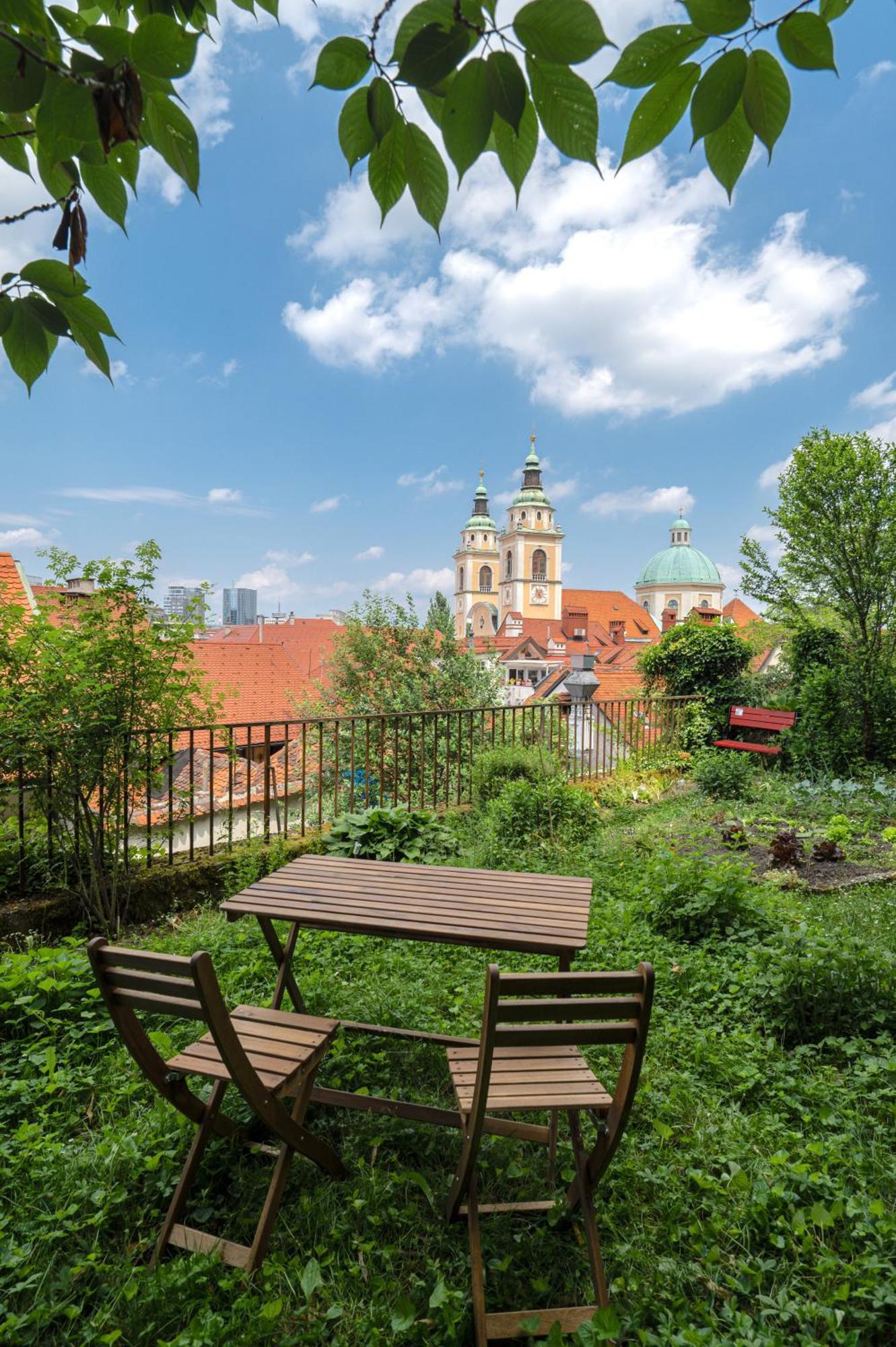 Strict City Apartments Lublaň Pokoj fotografie